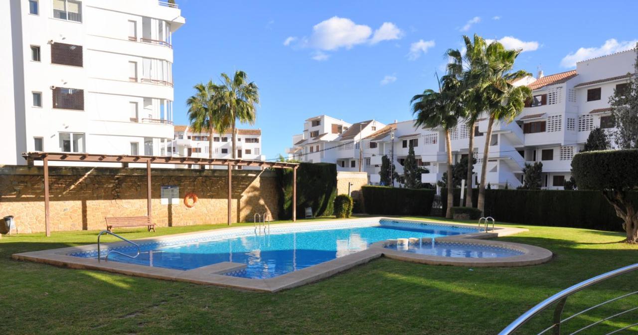Exclusive Beachside 3 Bedroom Apartment With Pool In Альтеа Экстерьер фото